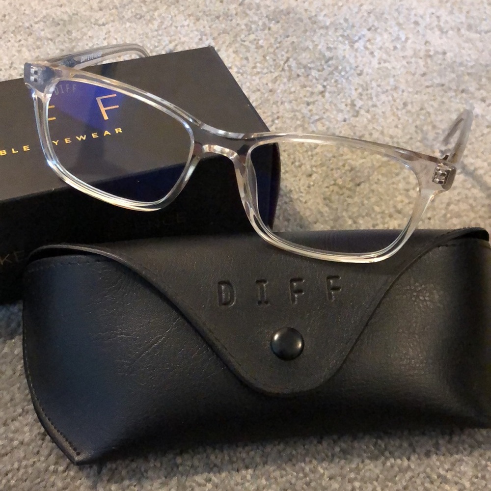 DIFF Eyeware Blue Light Glasses